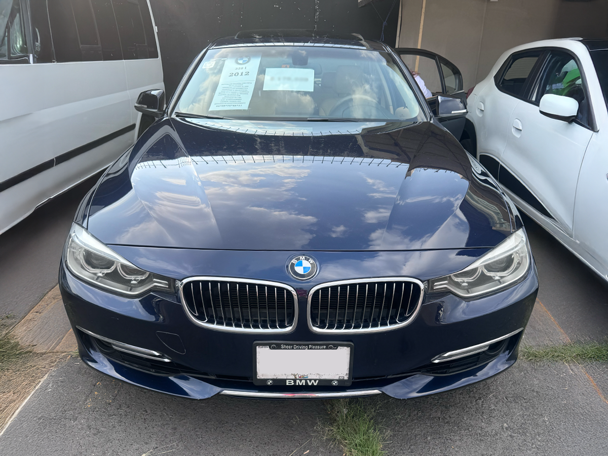 2012 BMW 328i